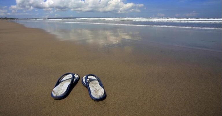 Тело российского туриста нашли мертвым на вилле на Бали