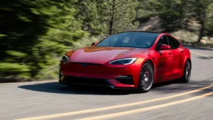 Tesla Model S в списке лучших изобретений TIME