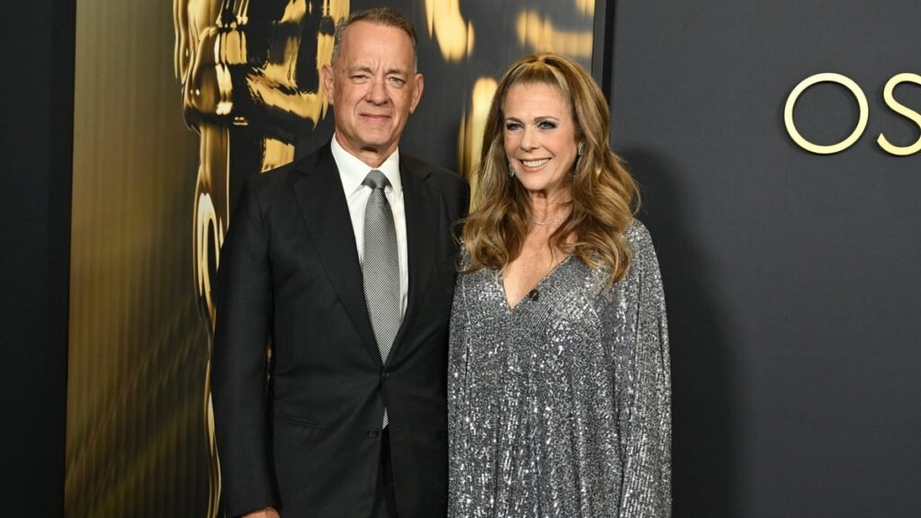 Том Хэнкс показал жену в купальнике на ее 69-летие