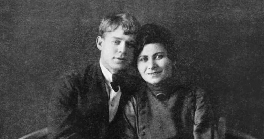 Топ бранных слов из стихов Есенина: неожиданные результаты