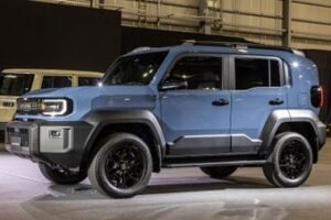 Toyota представила «бэби-Крузак»: Land Cruiser FJ