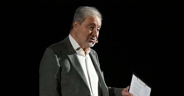 У 85-летнего Вениамина Смехова проблемы с сердцем из-за ожирения