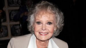 Умерла Джун Локхарт, звезда сериала «Лэсси», в возрасте 100 лет