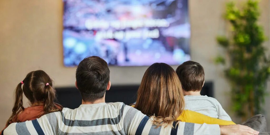 В Беларуси запустили новый телеканал 'Вопросы и ответы': что показывают?