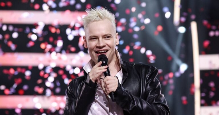 В Белгороде возмущены концертом SHAMAN в КНДР