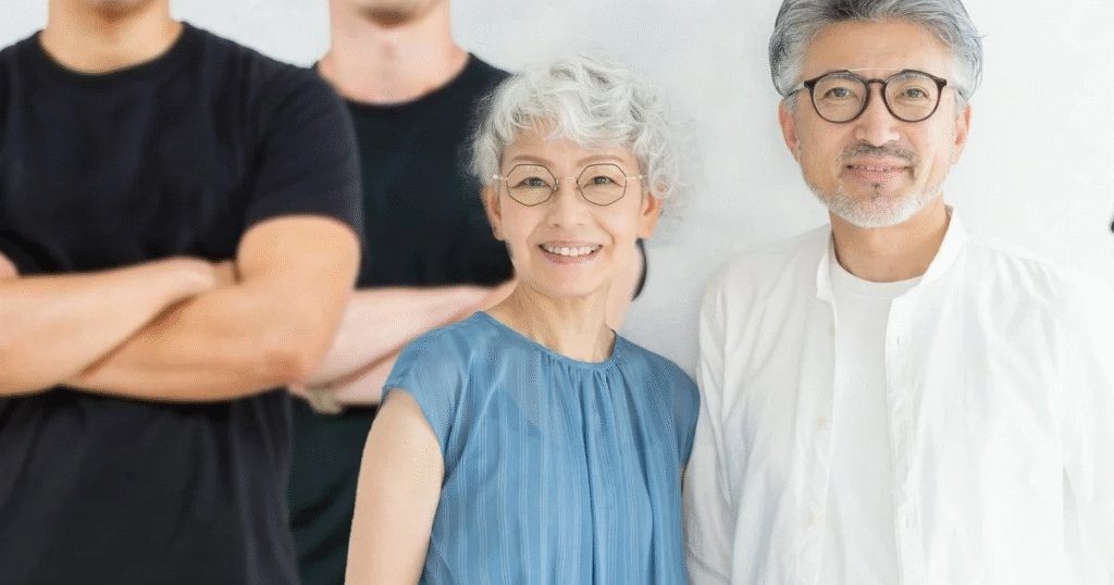 В Китае появился «аутсорсинговый ребенок» для помощи пенсионерам