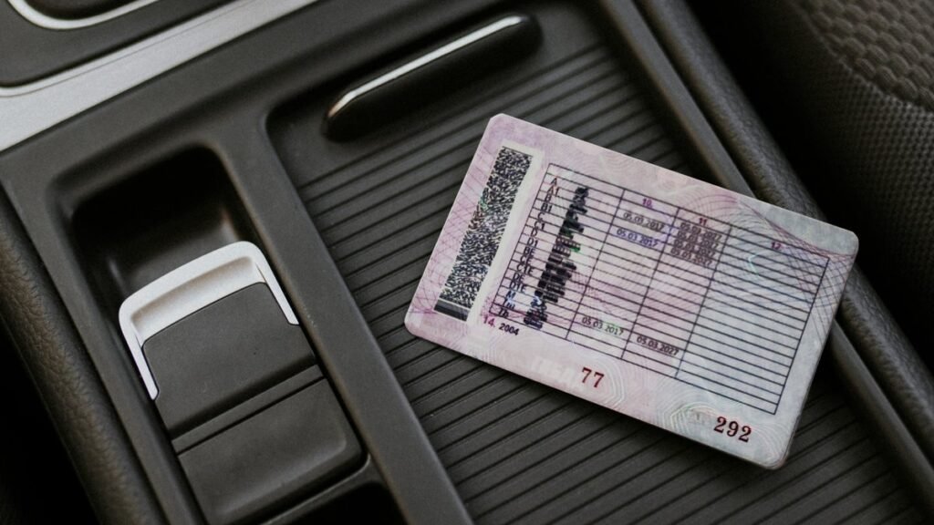 В России изменится порядок получения водительских прав