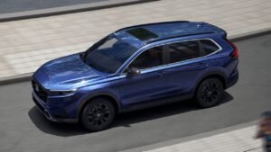 В Россию вернулся Honda CR-V: цены и комплектации