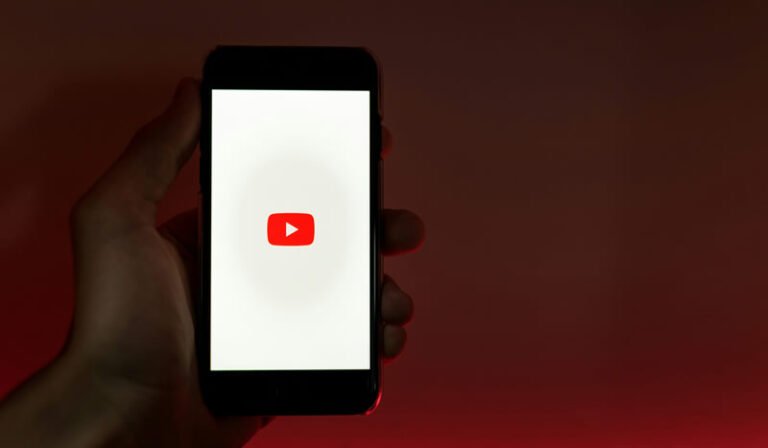 YouTube представил обновленный интерфейс плеера на всех платформах
