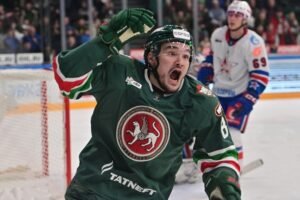 «Ак Барс» разгромил СКА со счётом 5:2: Дыняк забил как Макдэвид, Карпухин отомстил бывшей команде