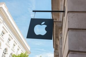 Apple уничтожила рынок сверхтонких смартфонов