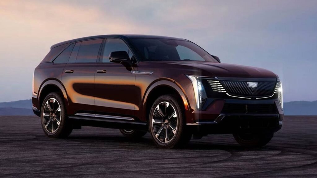 Cadillac Escalade IQ и IQL отзывают из-за проблем с эмблемой