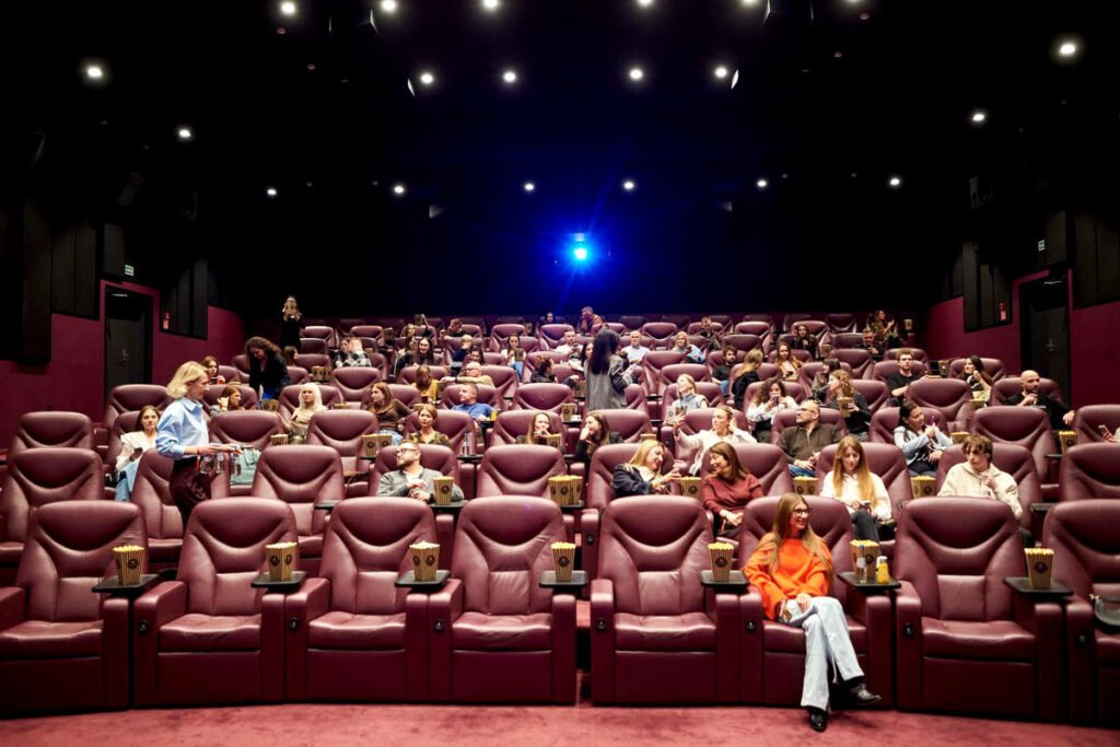 Что посмотреть зимой: обзор сериала 'Волшебный участок'