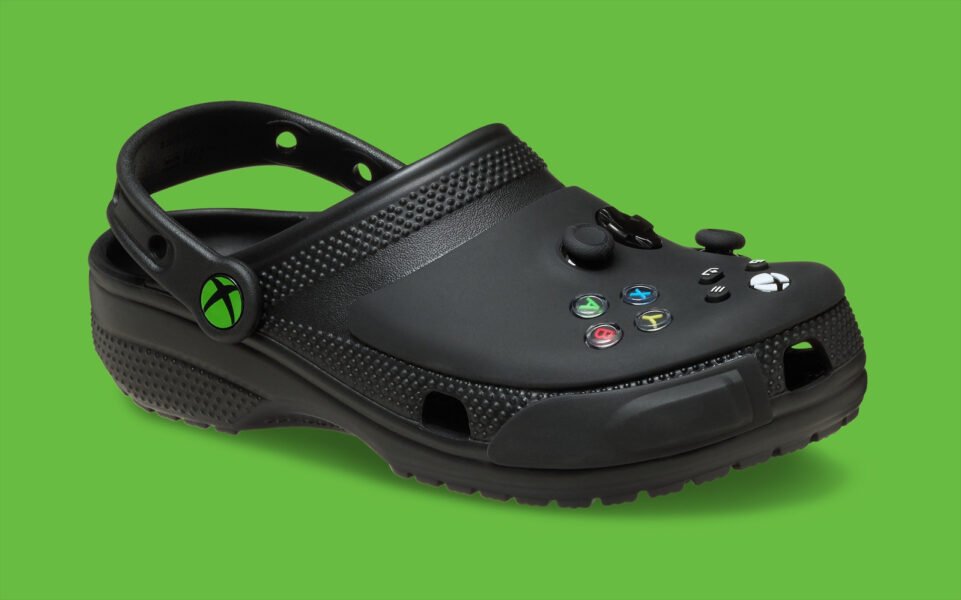 Crocs и Microsoft выпустили кроксы в честь 20-летия Xbox 360