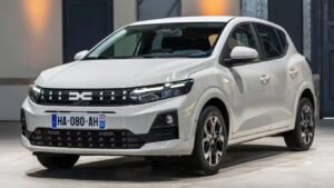 Dacia Sandero подорожала: новые цены и двигатели