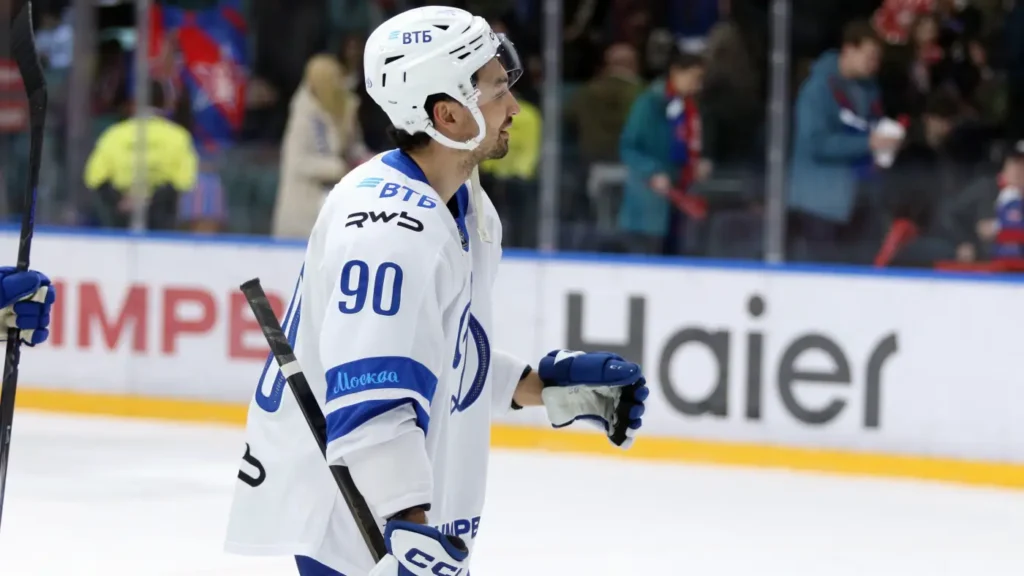 Динамо Москва — Сибирь: прямая трансляция матча КХЛ