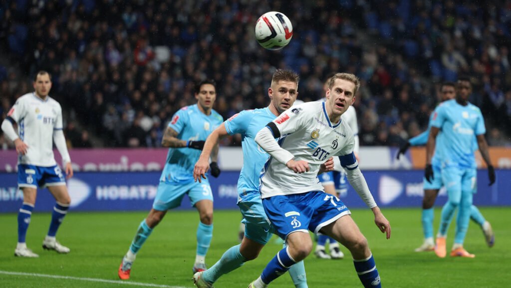 «Динамо» побеждает «Зенит» и выходит в полуфинал Кубка России