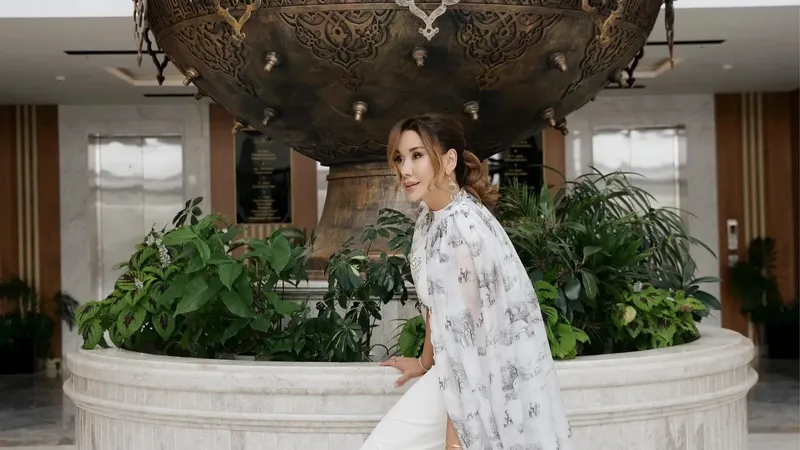 Динара Сатжан: Коллеги на телевидении - испытания и поддержка