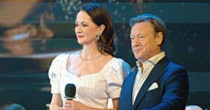 Дмитрий Харатьян вспомнил о своей первой роли на кинофестивале в Туле