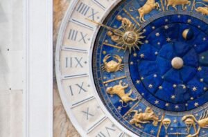 Гороскоп на 21 ноября: вознаграждение для Овнов и рост для Рыб