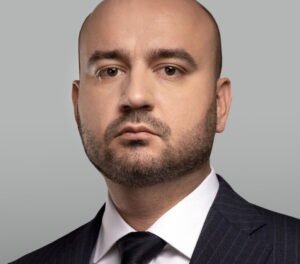 Губернатор Самарской области поздравил сотрудников ОВД с профессиональным праздником