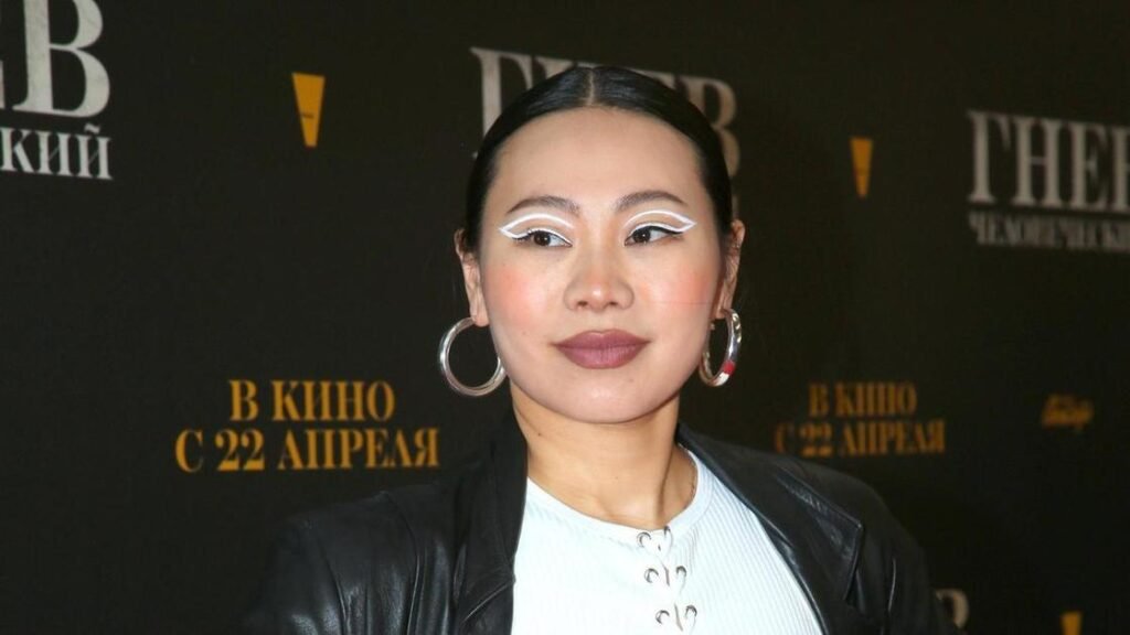 Ян Гэ выразила обиду на бывшего возлюбленного и его новую жизнь