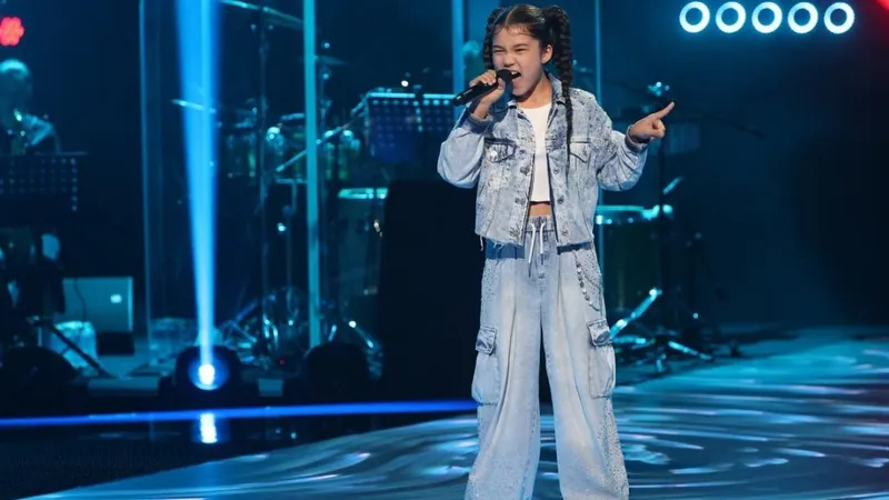 Юная казахстанская певица Жасмина Тузелова покоряет Россию на шоу 