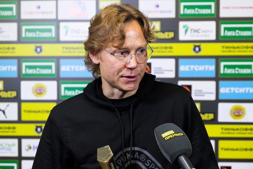 Карпин объяснил причины ничьей в матче Россия - Перу