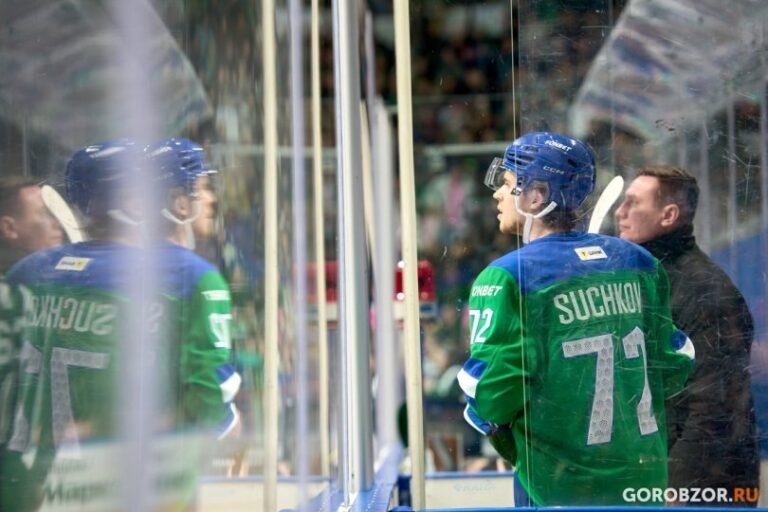 Хоккеист Сучков: Победа над «Барысом», сложности маленькой площадки и турнирные перспективы