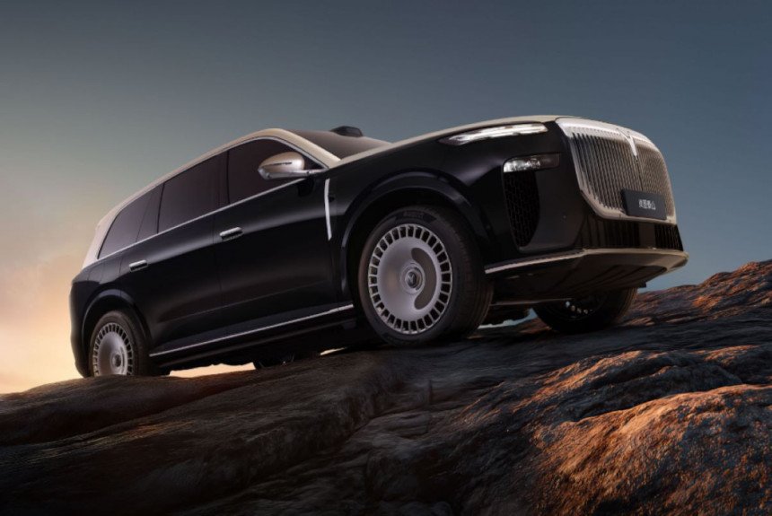 Кроссовер Voyah Taishan: роскошный интерьер и характеристики