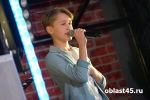 Курганский певец Матвей Диденко выходит в финал шоу «Голос. Дети»