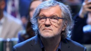 Кустурица осудил визит Джоли в Херсон