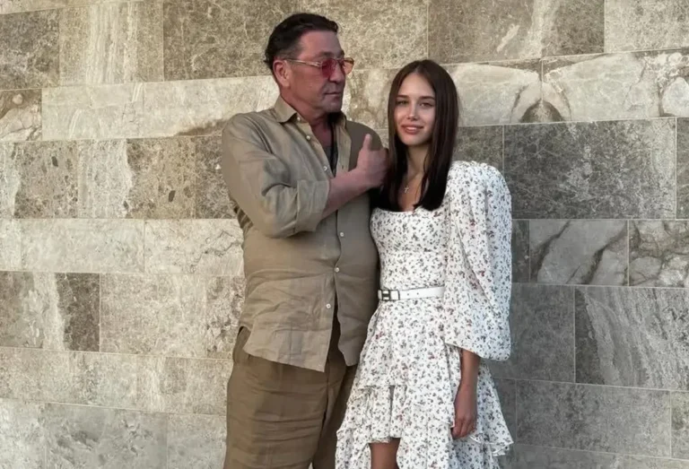 Лепс рассказал о своих планах с 19-летней Авророй