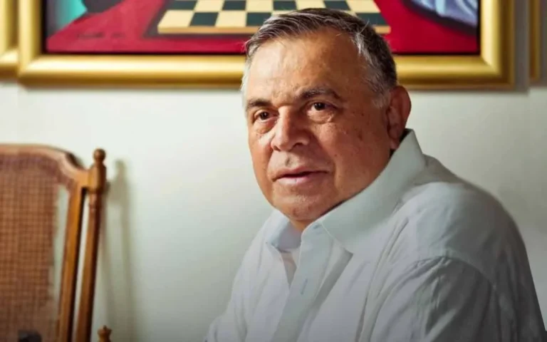 Лев Альбурт: История шахматного невозвращенца