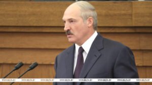 Лукашенко: Независимость - это роскошь, которую не каждый может себе позволить