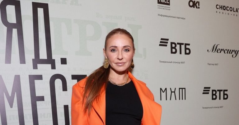 Навка опубликовала редкий снимок с дочерью