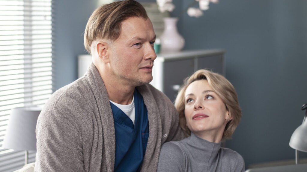 Никита Панфилов в роли Каверина: 20 серий «Акушера 2» всего за две недели