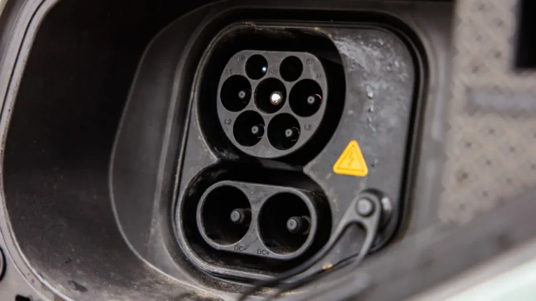 Новая технология охлаждения батарей электромобилей: Dectravalve