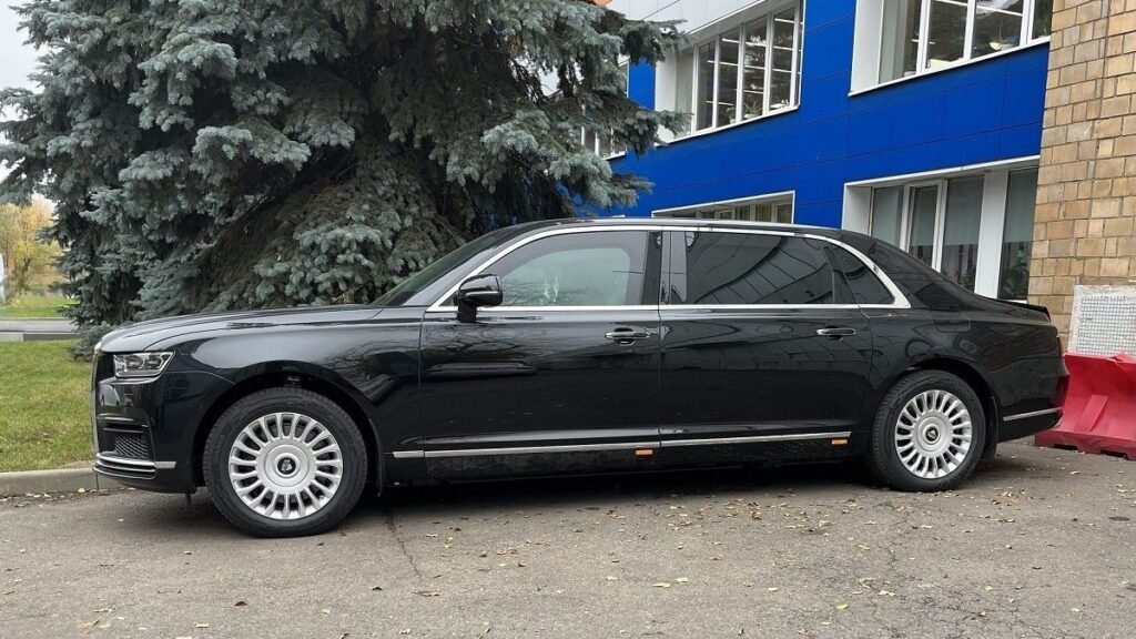 Новая версия Aurus Senat: первые фото и детали