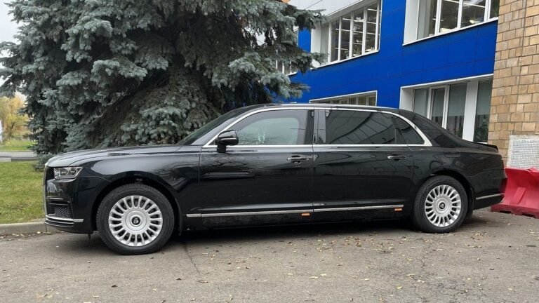 Новая версия Aurus Senat: первые фото и детали