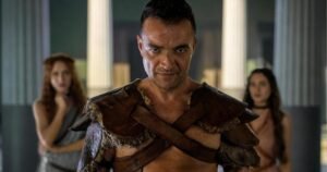 Новые сериалы декабря 2025: топ-премьеры для всех