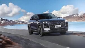 Новый Chery Tiggo 5L: первые фото и детали о компактном кроссовере