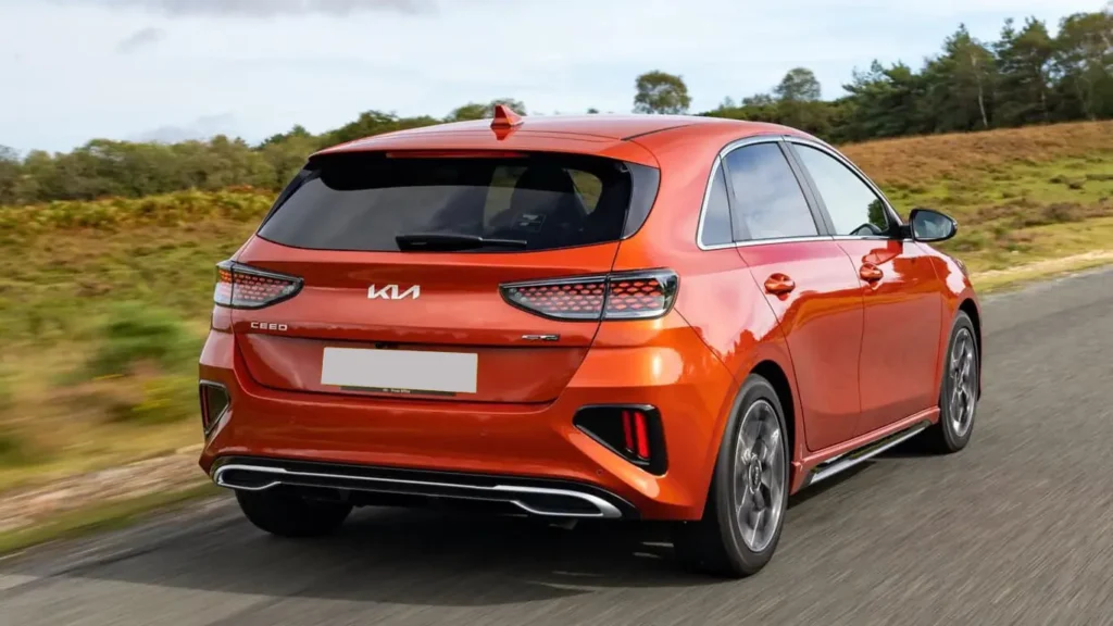 Новый Kia Ceed 2025 в России: 3 млн рублей и проверенный мотор