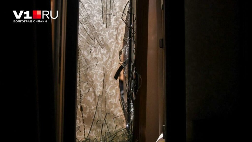 Обломки БПЛА повредили два частных дома под Волгоградом