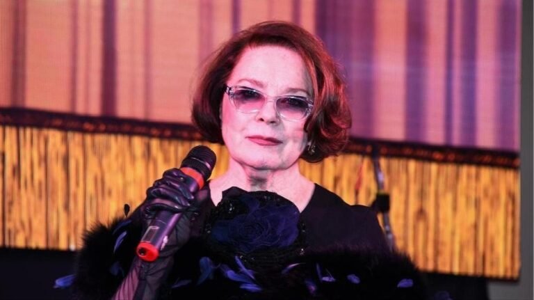 Ольга Богданова: Лариса Голубкина и Андрей Миронов - образец такта