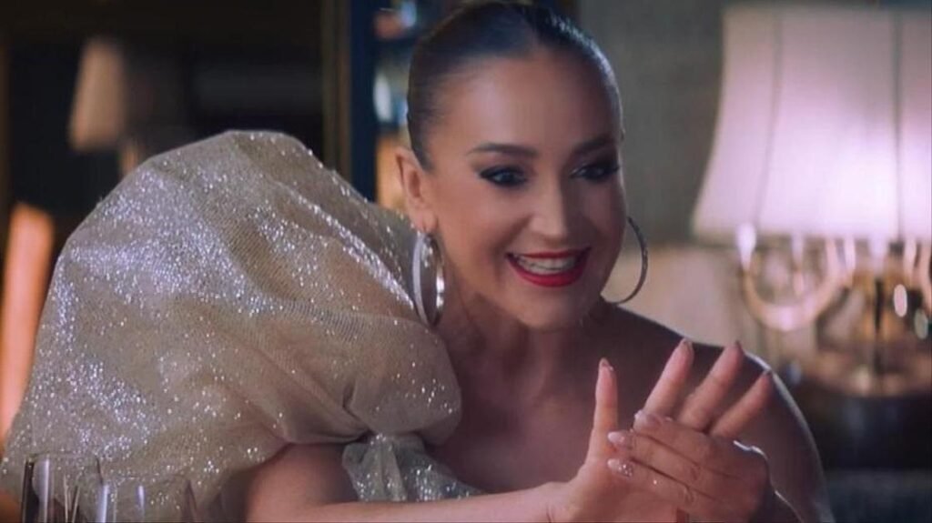 Ольга Бузова пострадала от бизнес-партнера, который сватался к ней