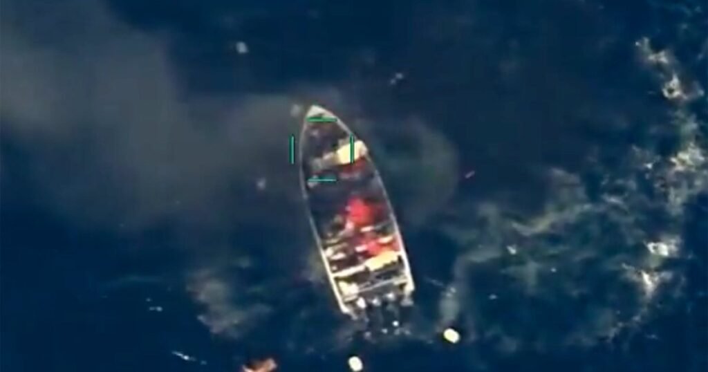 Пентагон бьёт тревогу: неизвестные цели у берегов Венесуэлы