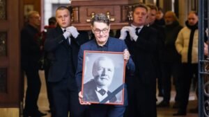 Прощание с Владимиром Симоновым в Театре Вахтангова