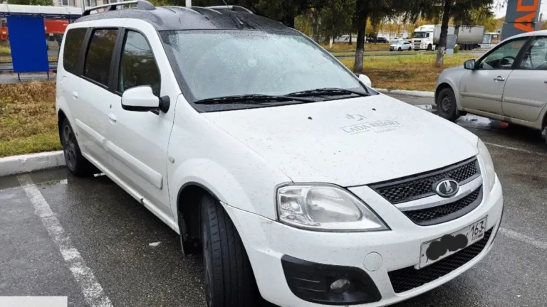 Редкий Lada Largus VIP появился в продаже в Тольятти