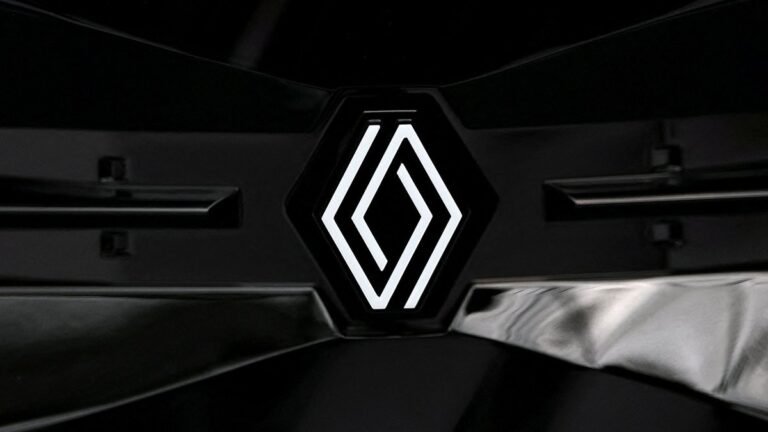 Renault на грани исчезновения с российского рынка